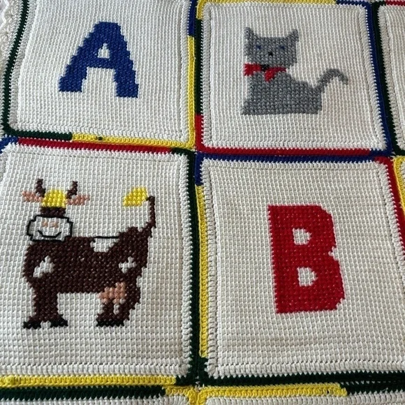 HANDMADE Crochet Knit AFGHAN Couch Lap Quilt THROW BLANKET Quilted Squares Kids